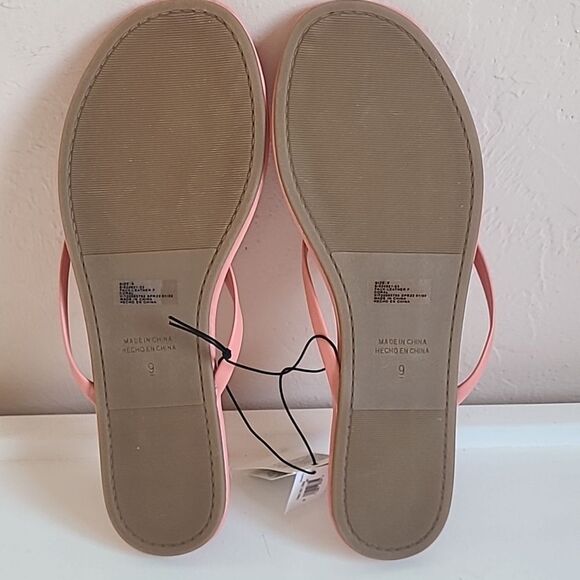 Gap Vegan Leather Coral Pink Flip Flops Thongs Toe Sandals Size 9 - Picture 9 of 12